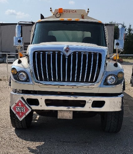 2013 7600 International **Chassis Only**