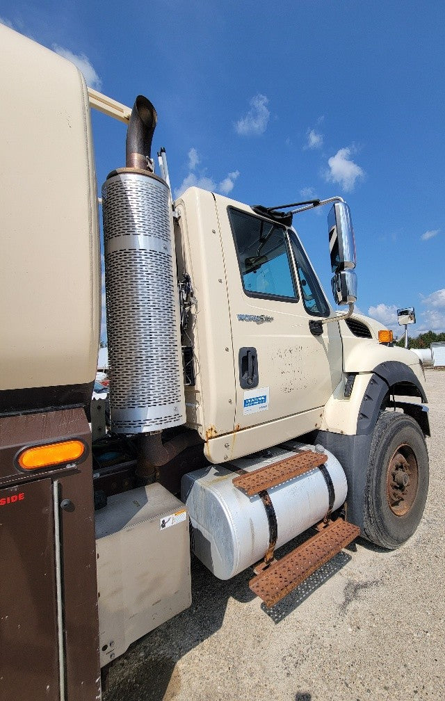 2013 7600 International **Chassis Only**